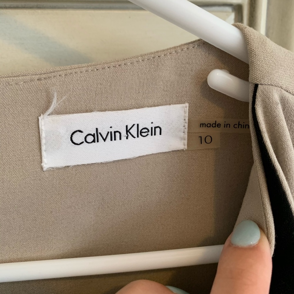 Calvin Klein Block Sheath Ruffle Cocktail Dress - Picture 3 of 3